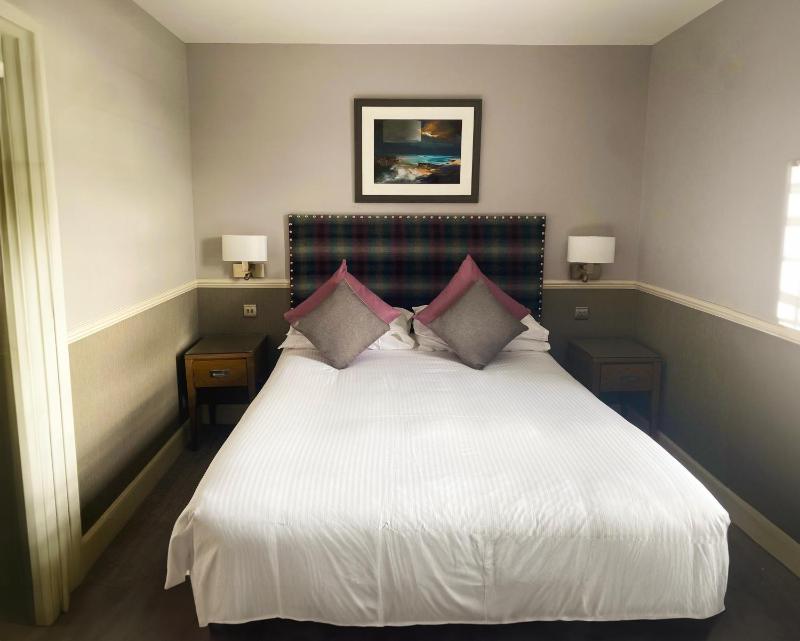 Double Room with Sea View image 3