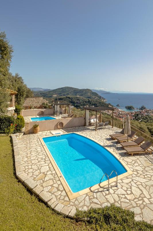 Apolis Villas & Suites Resort - image 1