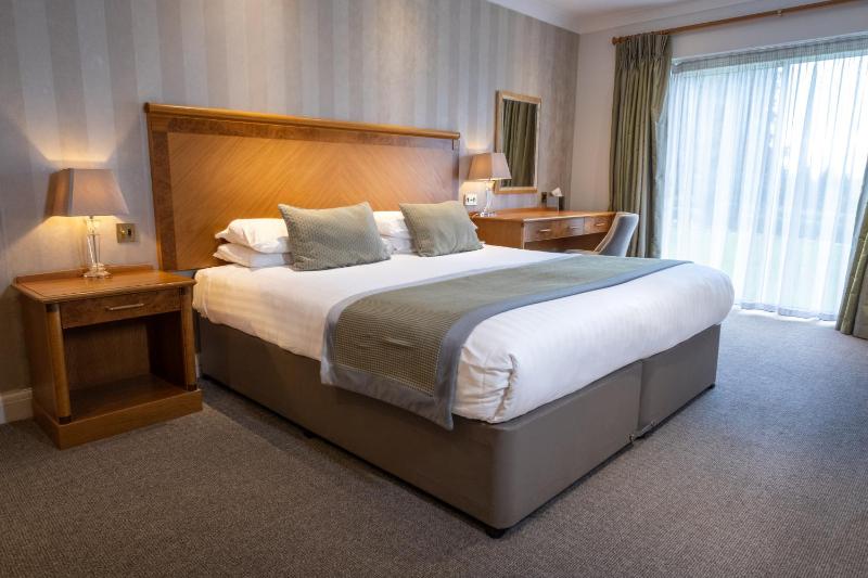 Suite (2 Adults) image 4