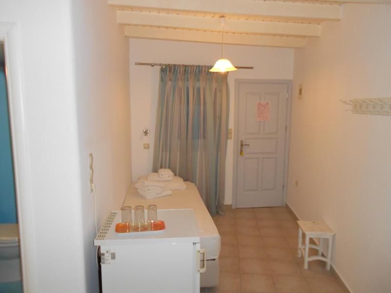 Triple Room image 3