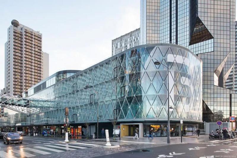 One-Bedroom Apartment image 3