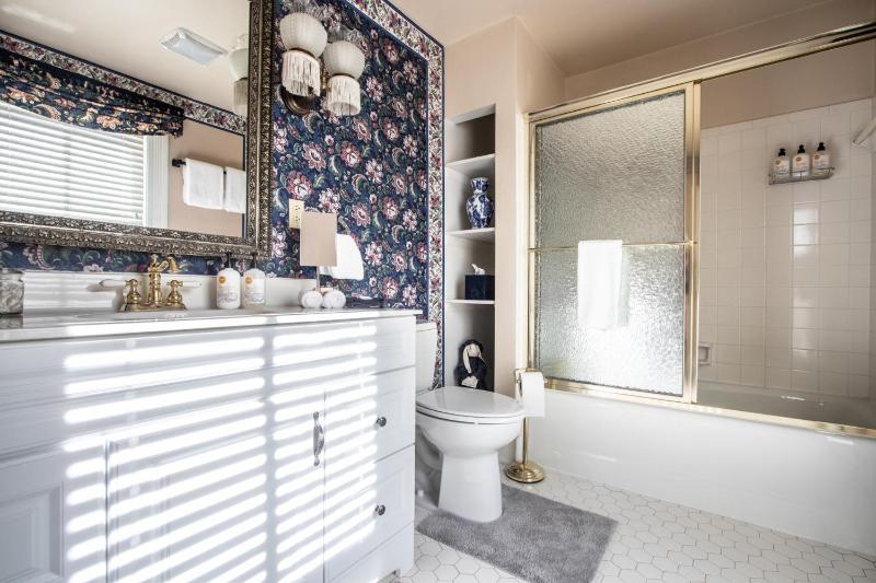 Deluxe Junior Suite image 4