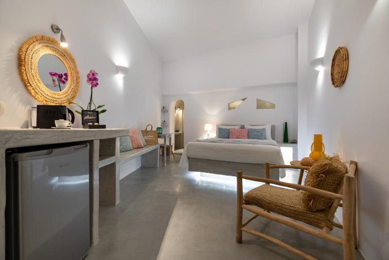 Kima Oia Suites - image 47