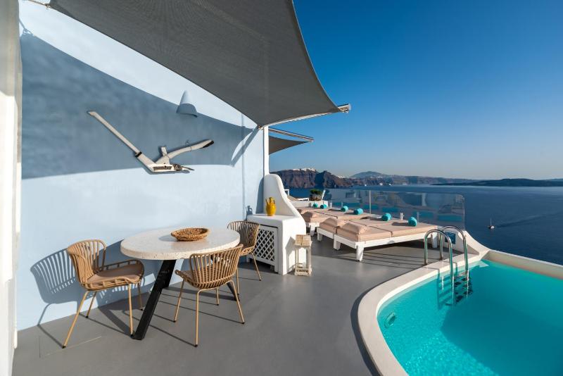 Kima Oia Suites - image 27