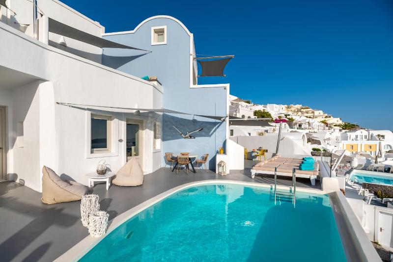 Kima Oia Suites - image 33