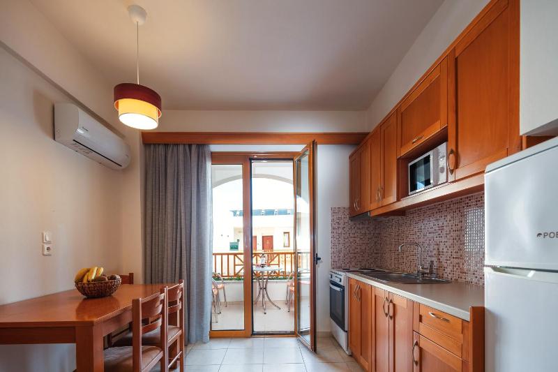 Superior Comfort Apartment image 4