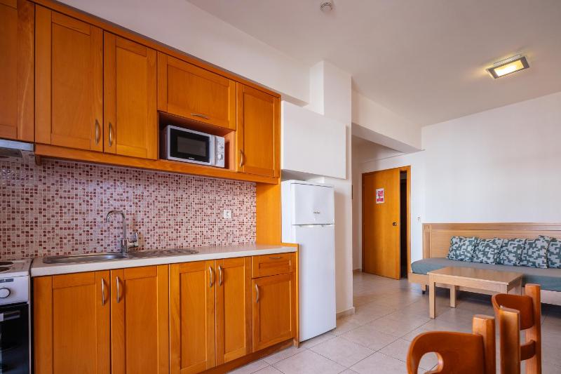 Economy Apartment - Lower Level image 2