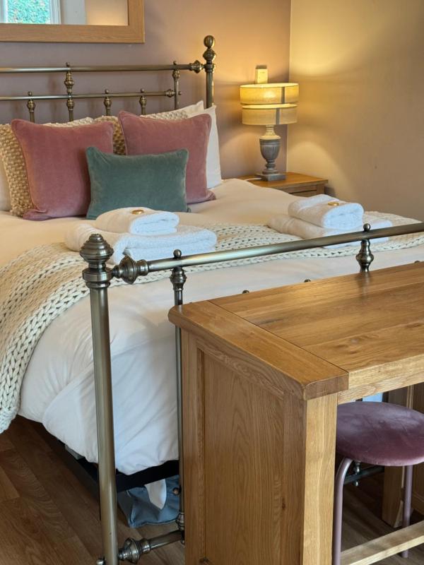 The Emerald Suite Birmingham - image 13