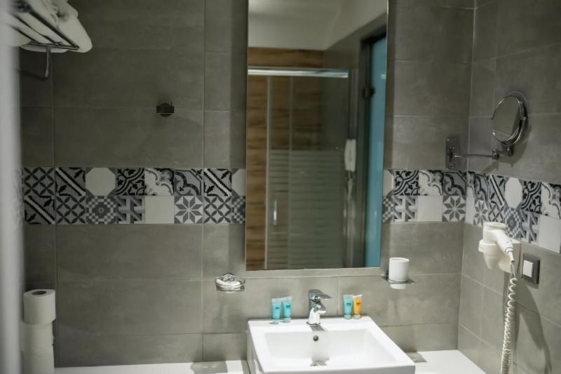 Island Boutique Hotel - image 15