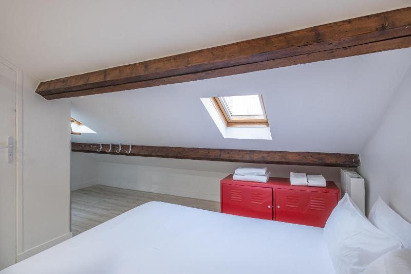 Standard Studio image 4