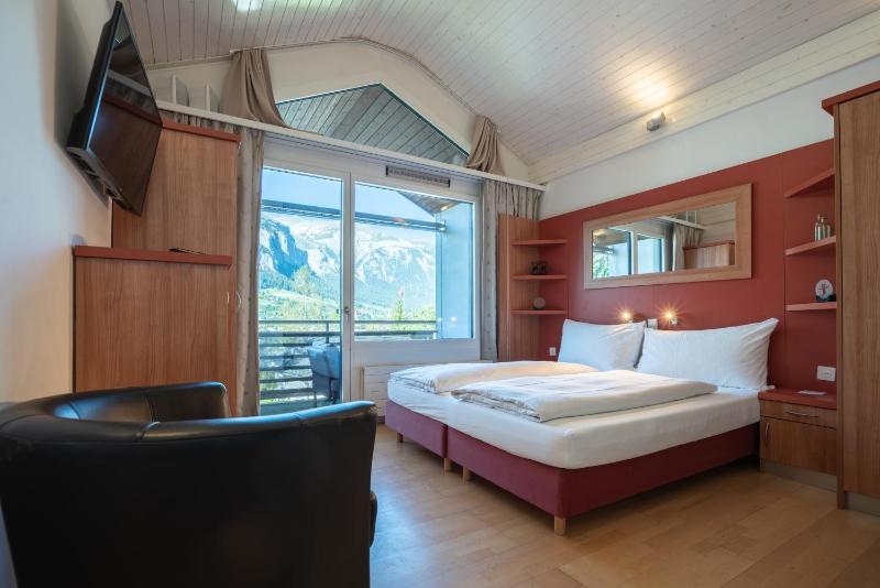 Comfort Double Room with Balcony, indoor pool & sauna access image 4