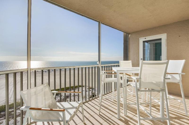 50 Shades of White - Gullwing #805 - 6620 Estero Blvd condo - image 5