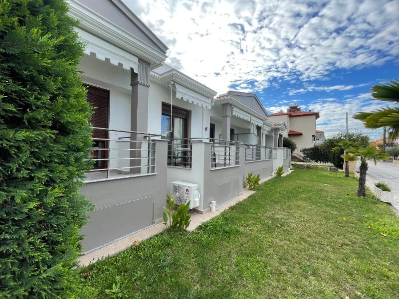 Quadruple Room with Balcony image 4