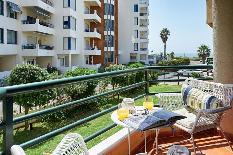 Oceanario 2 Bedroom Apartment - Sea View and Pool - image 3