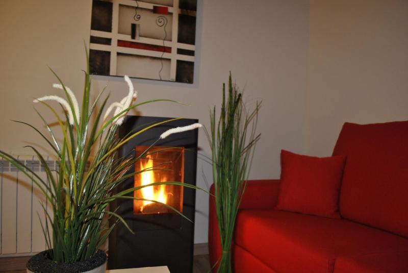 Two-Bedroom Apartment with Spa Access image 4