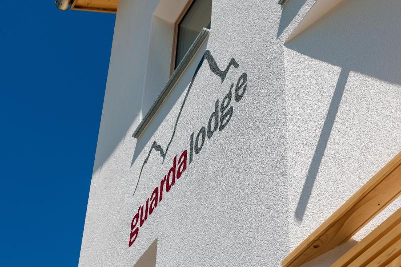 Studio with Mountain View image 2