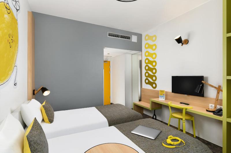 Ibis Styles Budapest City - image 10