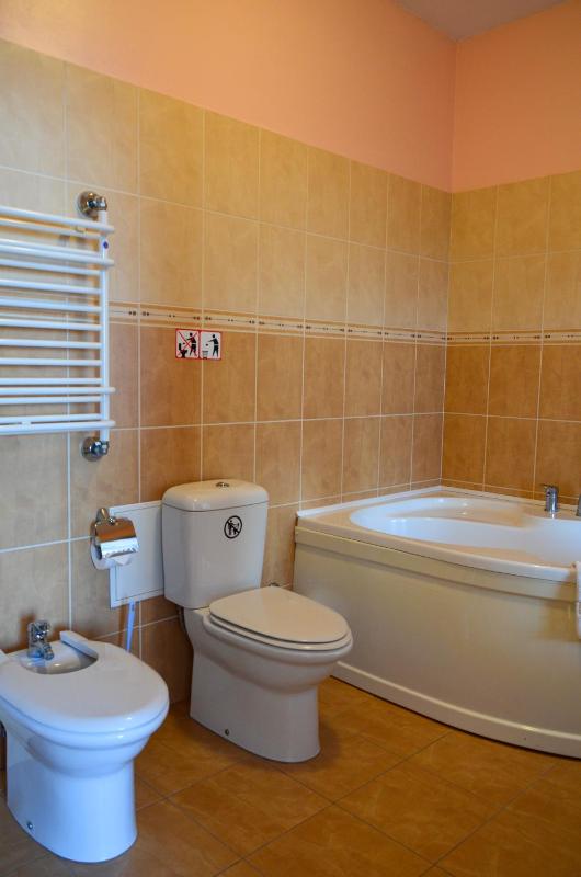 Suite image 4