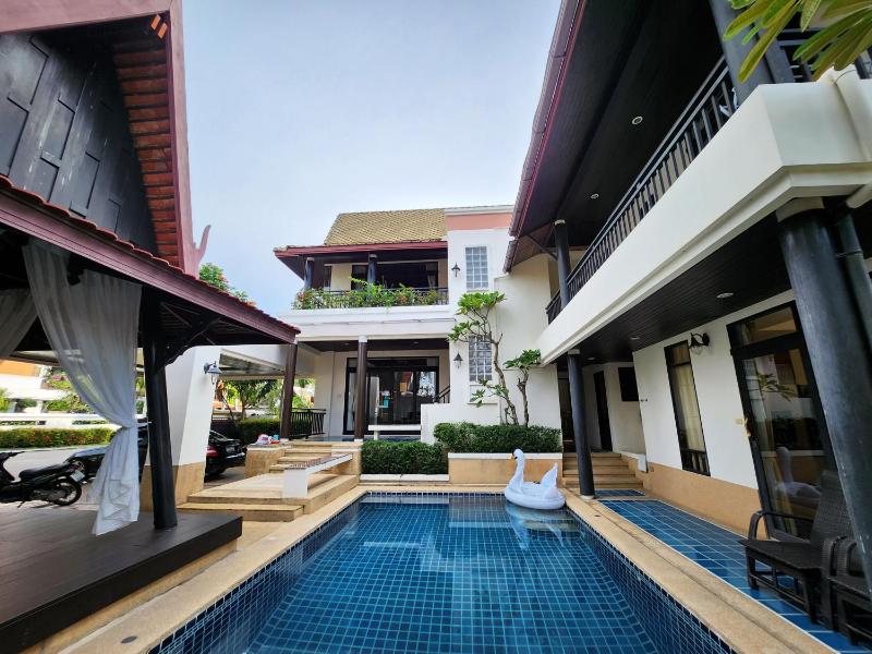 รมิดา พูล วิลล่า พัทยา Ramida Pool Villa Pattaya - image 2