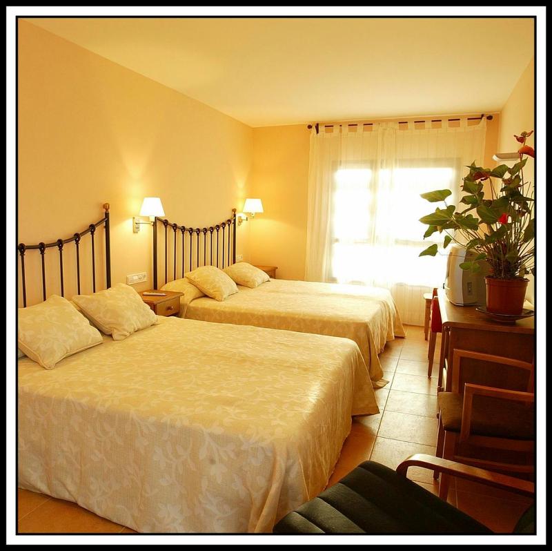 Family Room with terrace  (2-5 Adults) image 4