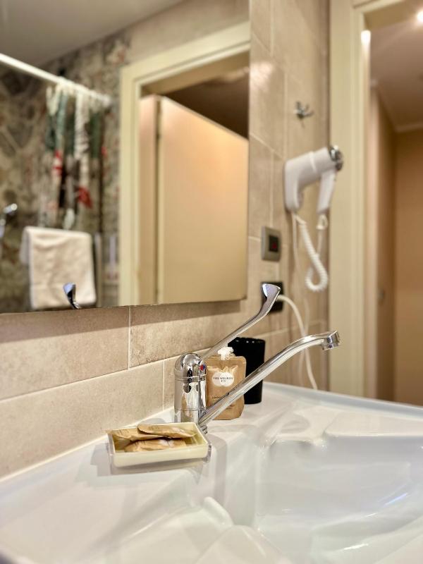 Triple Room - Disability Access image 4