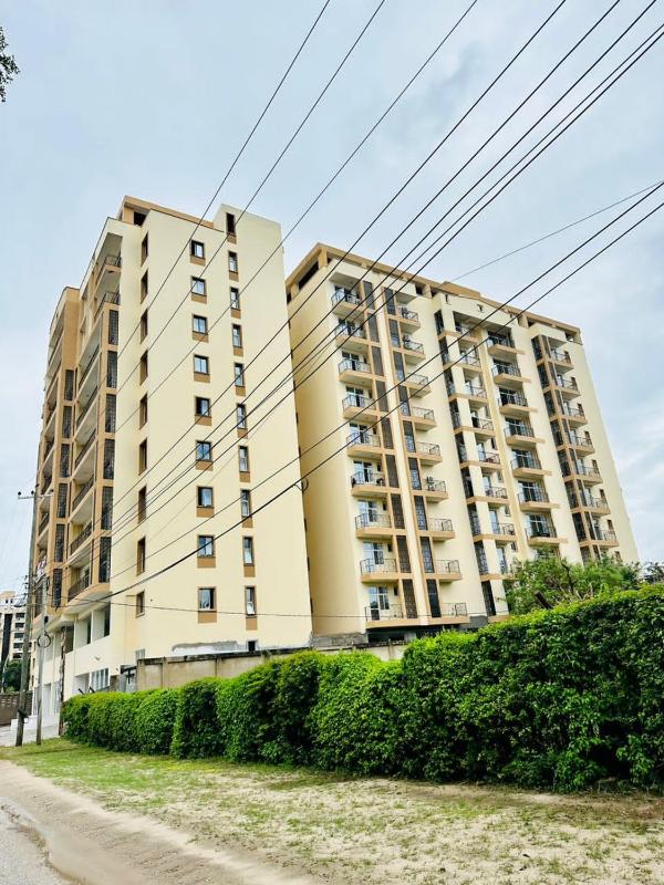3BR Sea View Condo - image 7