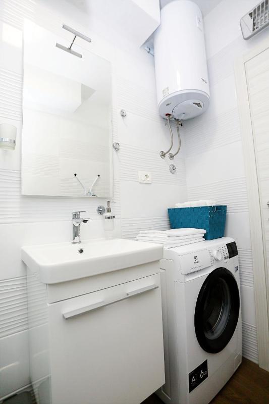 Apartment Romarin - image 8