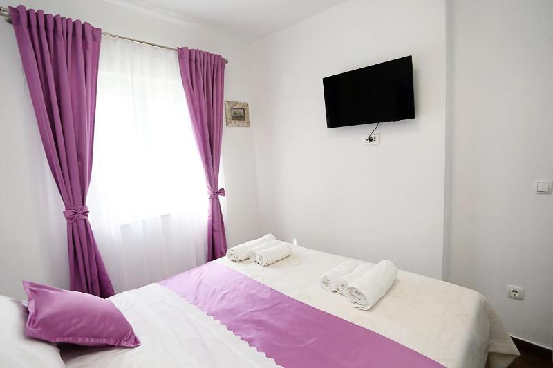 Apartment Romarin - image 22