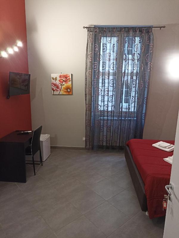 Double Room with Private Bathroom image 3