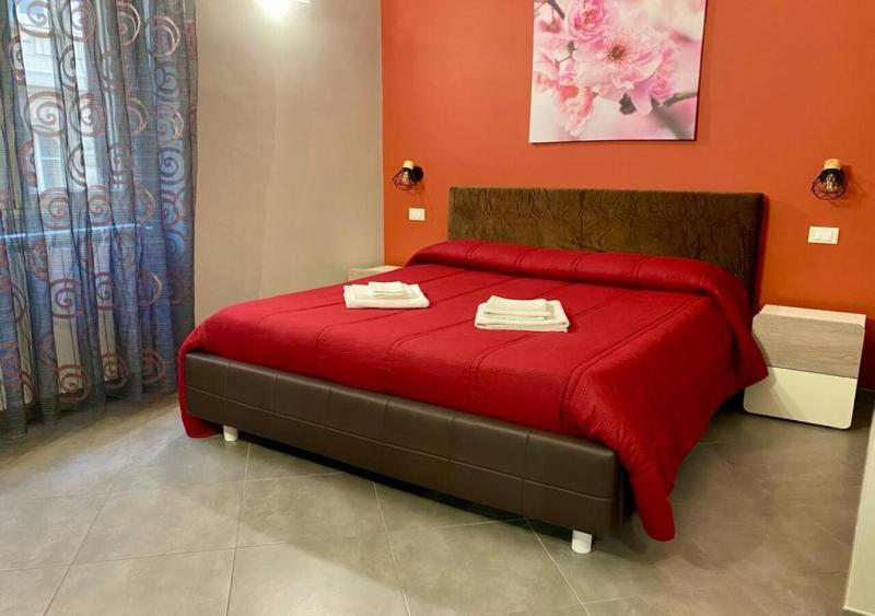 Double Room with Private Bathroom image 1