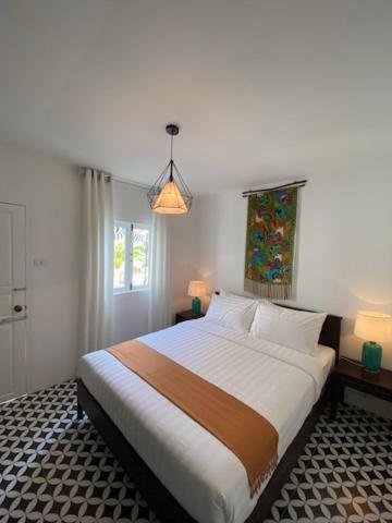 Fides Boutique Hotel - image 2