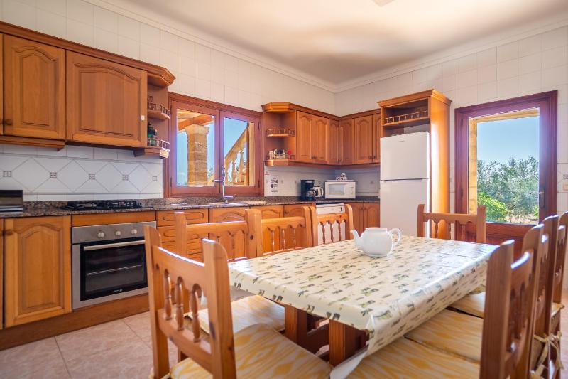 M405 S'hort by Mallorca Villa Selection - image 34