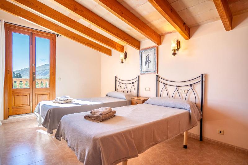 M405 S'hort by Mallorca Villa Selection - image 27