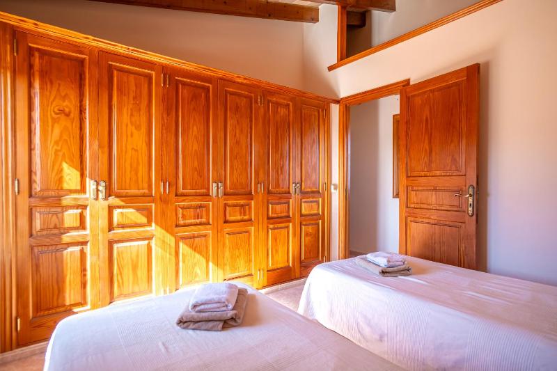 M405 S'hort by Mallorca Villa Selection - image 15