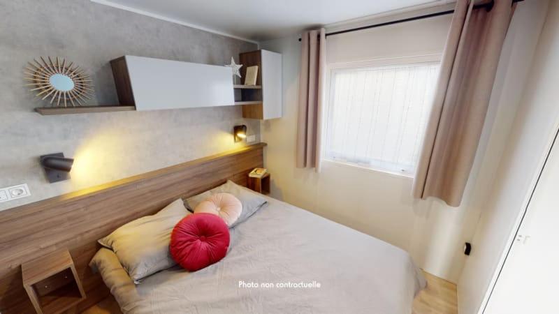 Two-Bedroom Mobile Home 6 persons 