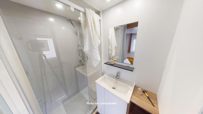 Three-Bedroom Mobile Home 8 persons 