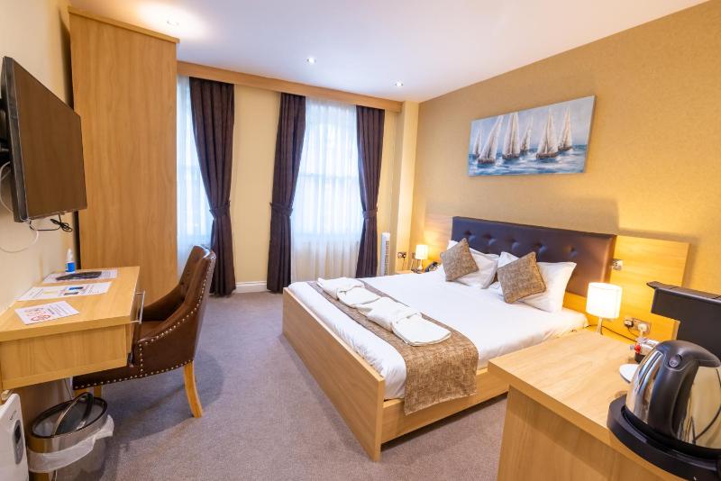 Executive Double Room image 1