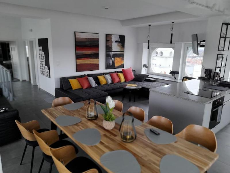100m2 penthouse on top of the city 1000Mb/s airc. - image 28