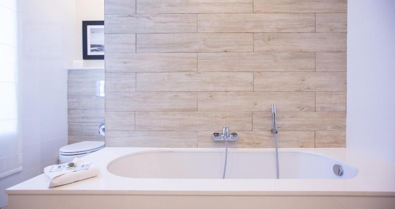 Penthouse Suite image 3