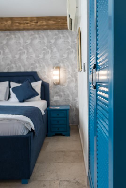 Classic Double Room image 1