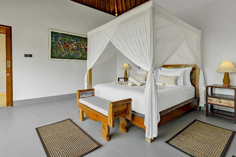 Suarga Loka Ubud Villa - image 3