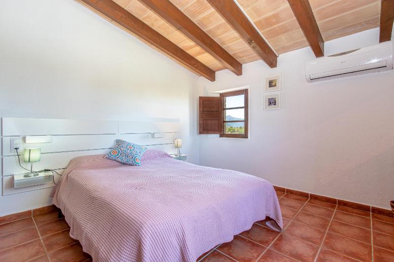 VILLA CAL MERCADER - image 13