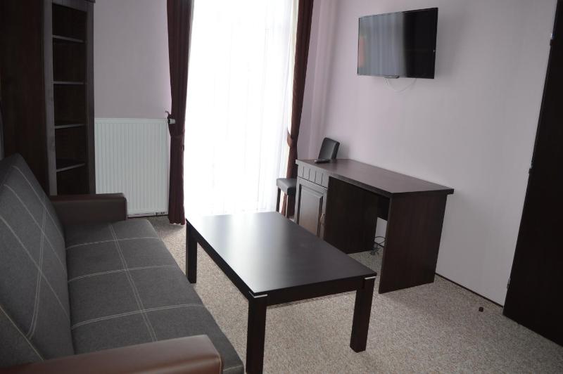 Hotel David with Free Parking - image 19