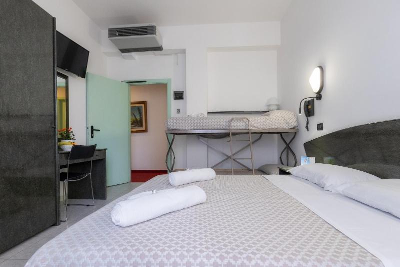 Hotel Nobel - image 14