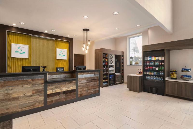 Hilton Garden Inn San Antonio Downtown Riverwalk - image 13