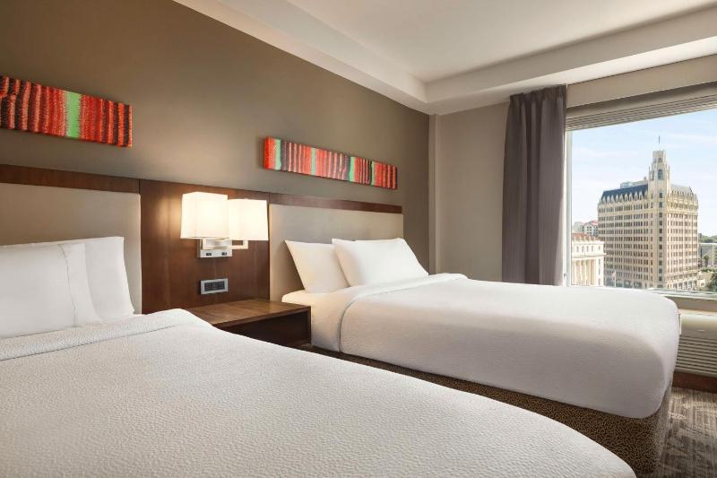 Hilton Garden Inn San Antonio Downtown Riverwalk - image 35