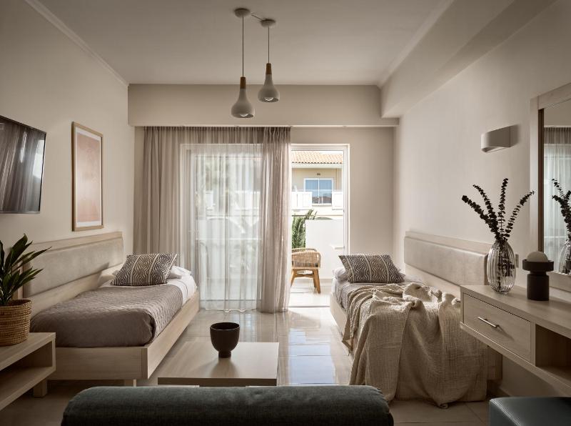 One-Bedroom Suite image 1