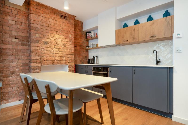 Two-Bedroom Apartment image 4