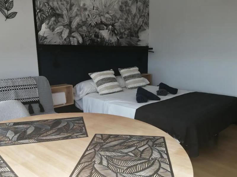 H2M Andres Perez Loft en casco historico - image 19