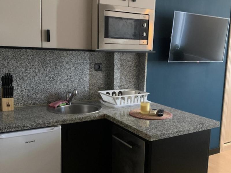 H2M Andres Perez Loft en casco historico - image 11